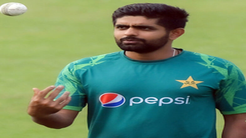 पाकिस्तान की बार-बार कप्तान बदलने की आदत पुरानी है: इयान चैपल