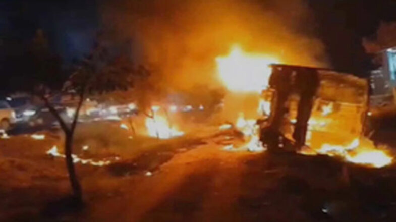 तेलंगाना में बस में लगी आग, महिला की जलकर मौत