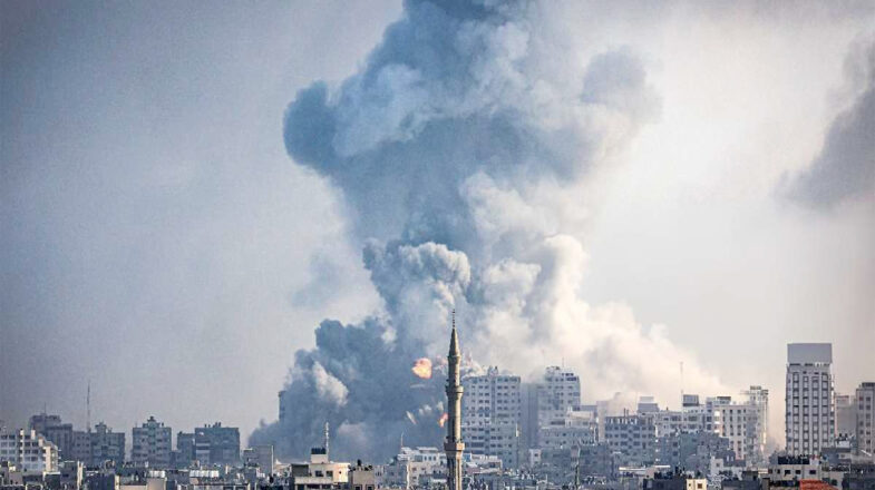 इजरायल ने राफा पर हमला किया, दर्जनों लोगों की मौत
