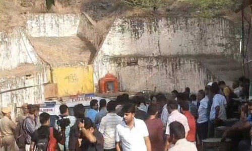 राजस्थान की कोलिहान खदान में लिफ्ट गिरने से 14 लोग फंसे