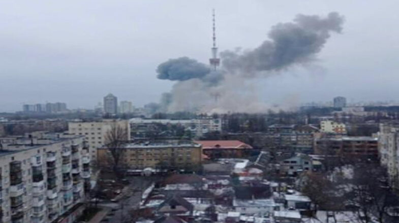 यूक्रेन की बमबारी में 2 बच्चों समेत 22 नागरिकों की मौत