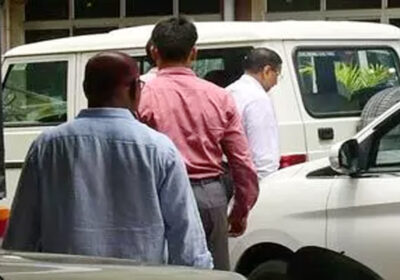 पटना एम्स के चार डॉक्टर गिरफ्तार