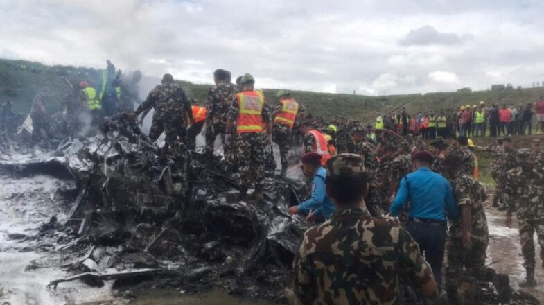 नेपाल में विमान दुर्घटना, 18 लोगों की मौत