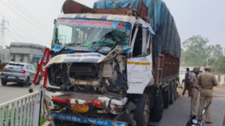जालंधर में आर्मी वाहन को ट्रक ने मारी टक्कर, 6 जवान घायल