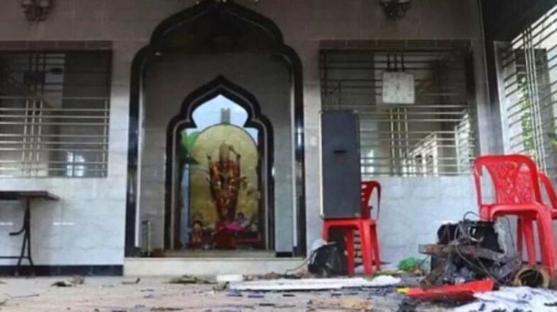 Hindu Temples: बांग्लादेश में तीन हिंदू मंदिरों पर हमला, देशभर में फैला तनाव