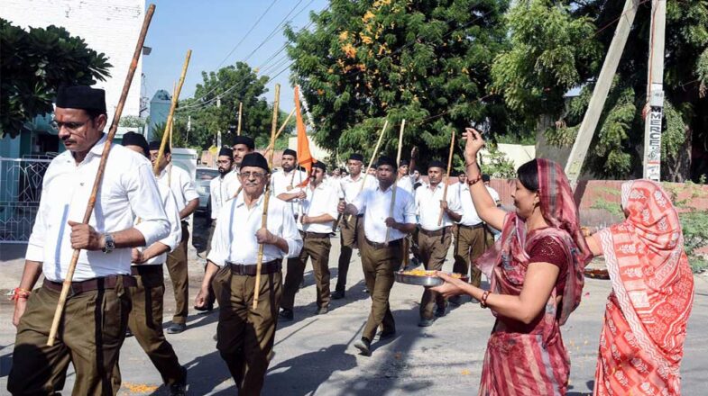 हिंदुत्व की म्यान और सजते धनुष-बाण